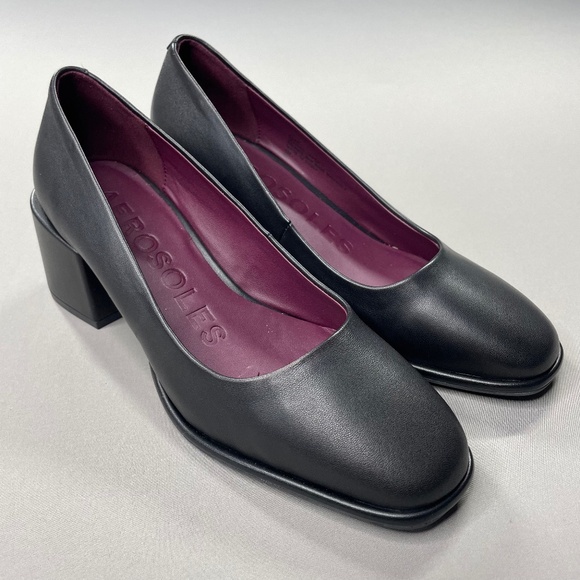 AEROSOLES Shoes - NEW Aerosoles Shoes Womens 6 black purple leather Alae block heels